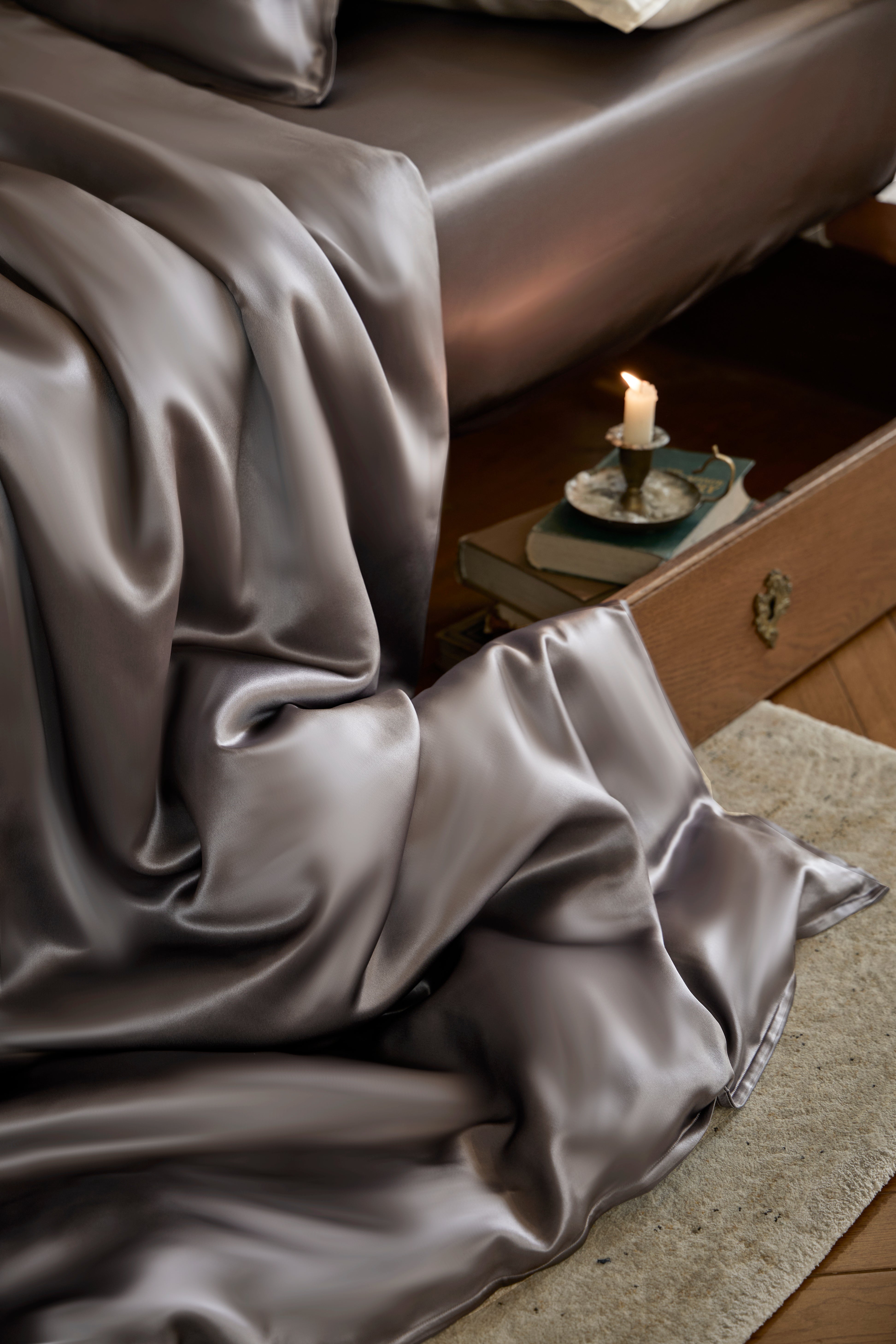 100% 25MM 桑蚕丝床上用品套件(4件套)