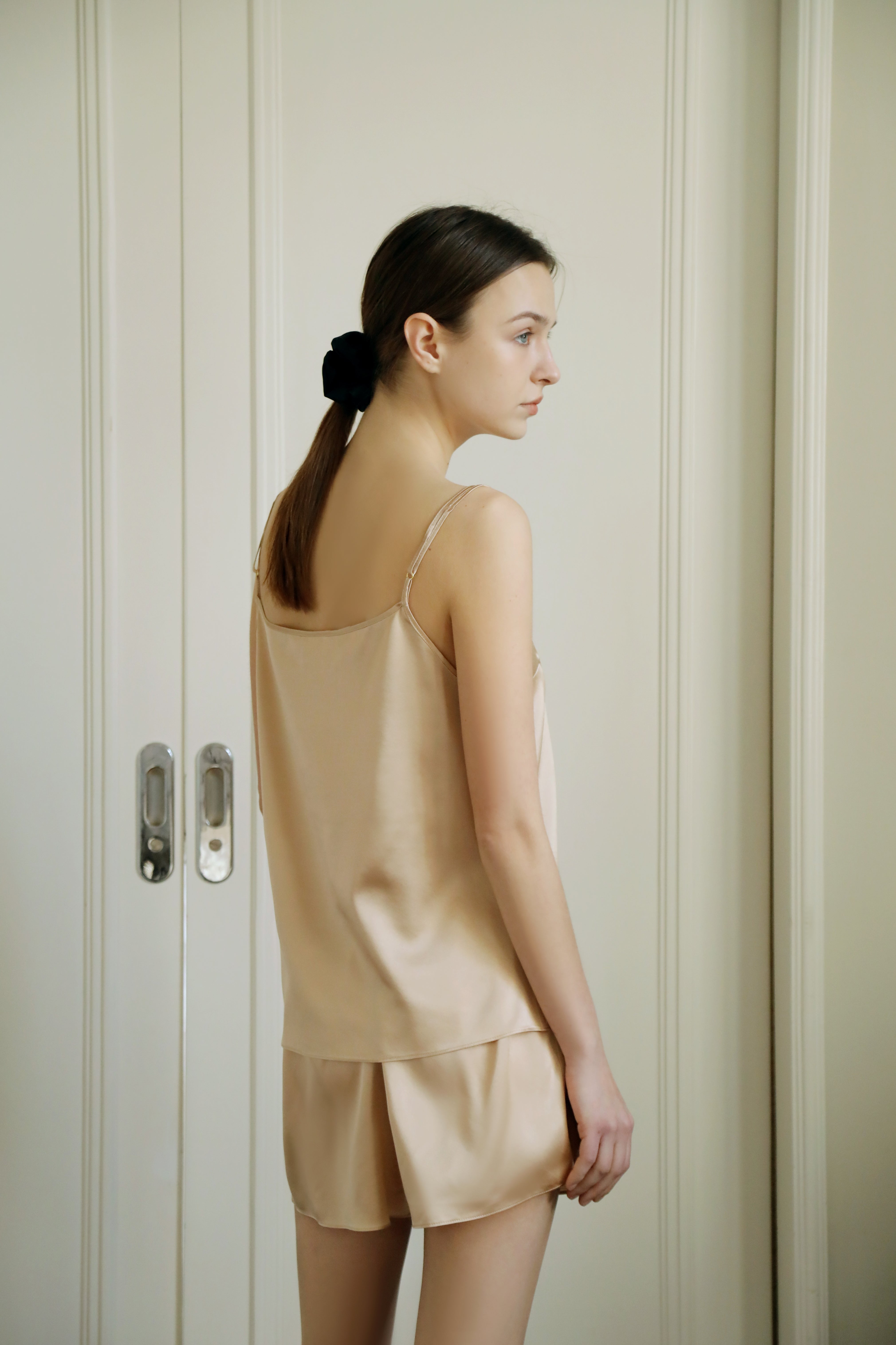 Fading Moon - Silk camisole and matching shorts