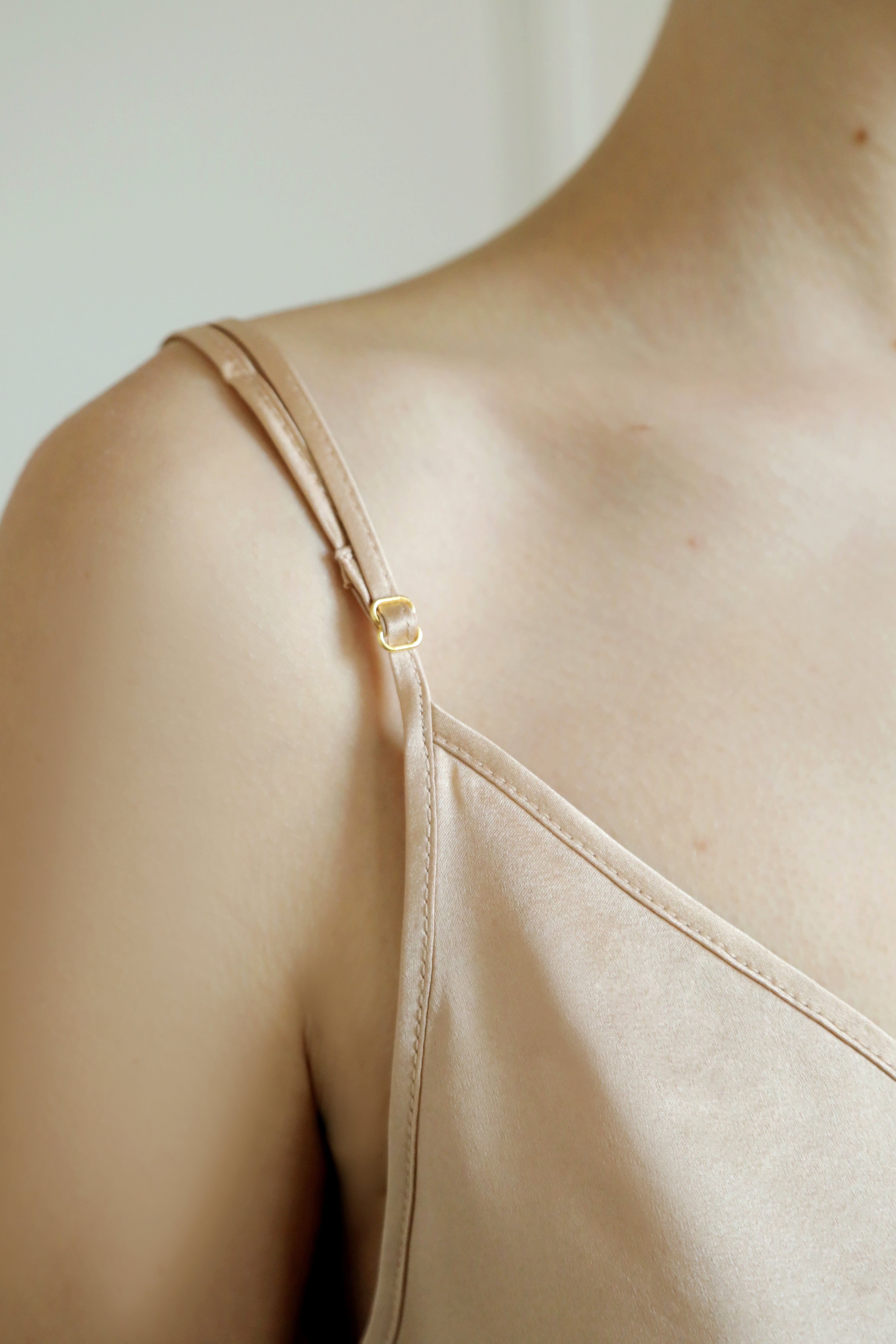 Fading Moon - Silk camisole and matching shorts