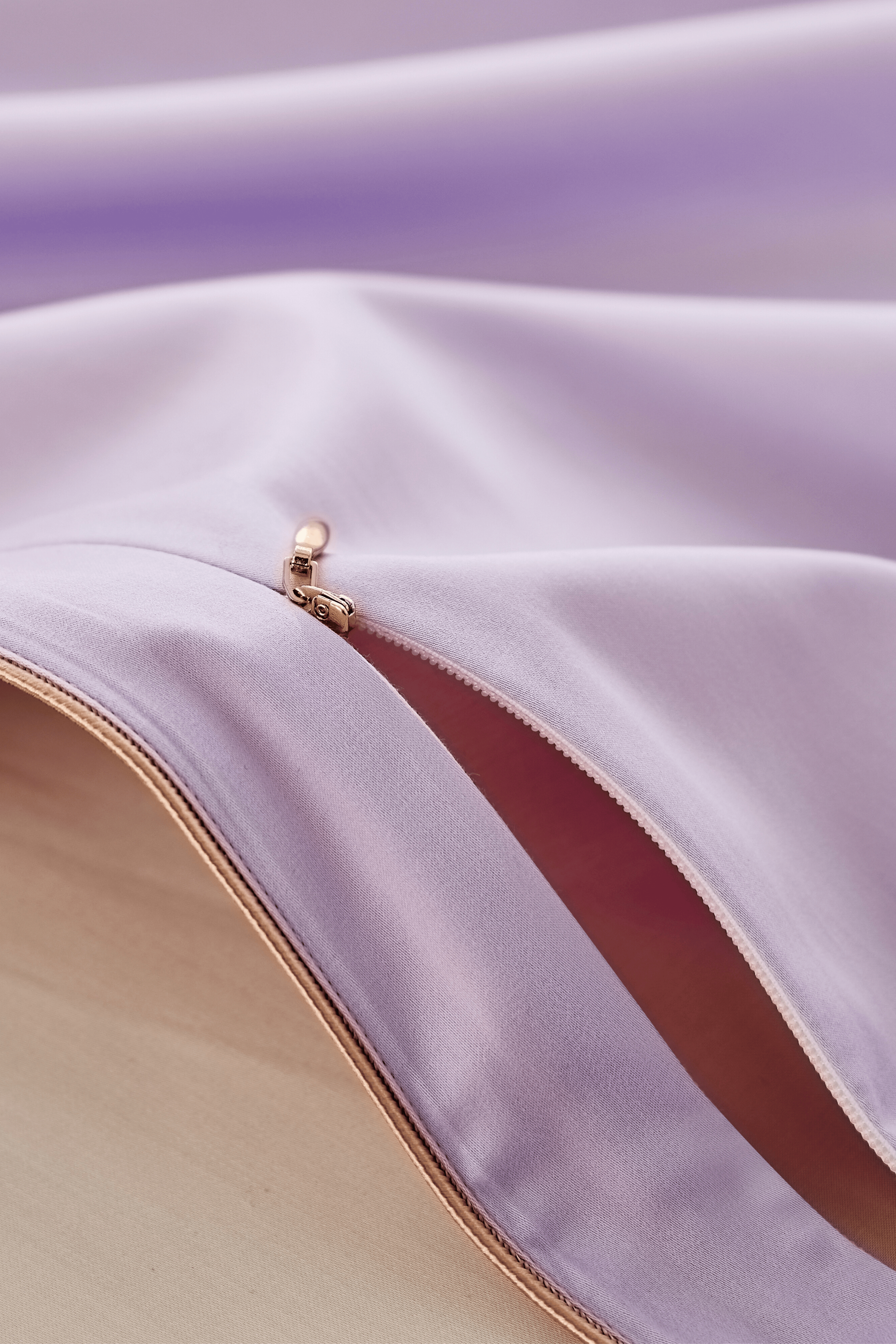 Mulberry Silk filling comforter + Tencel-cotton external shell