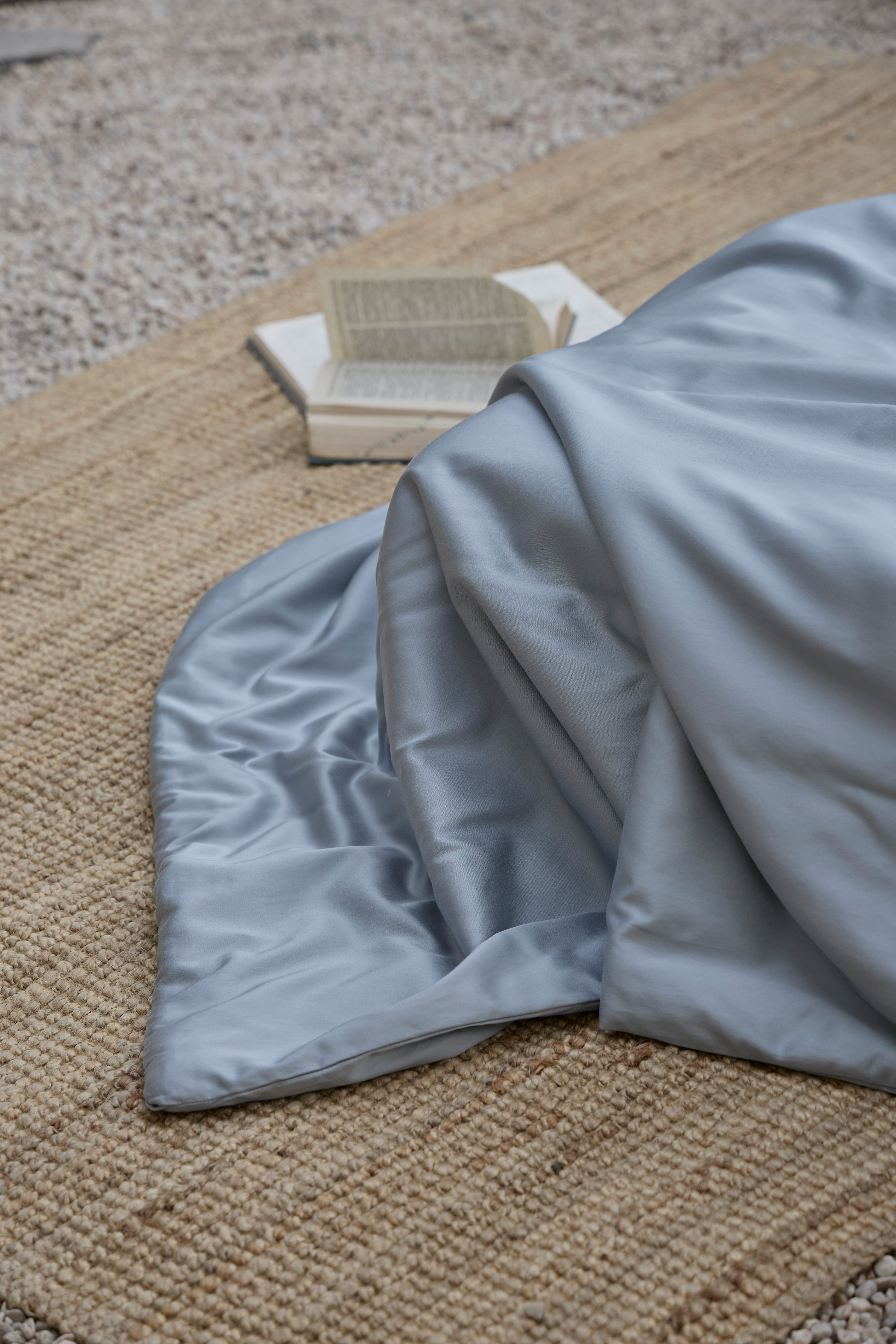 Washable Tencel Silk Cooling Blanket
