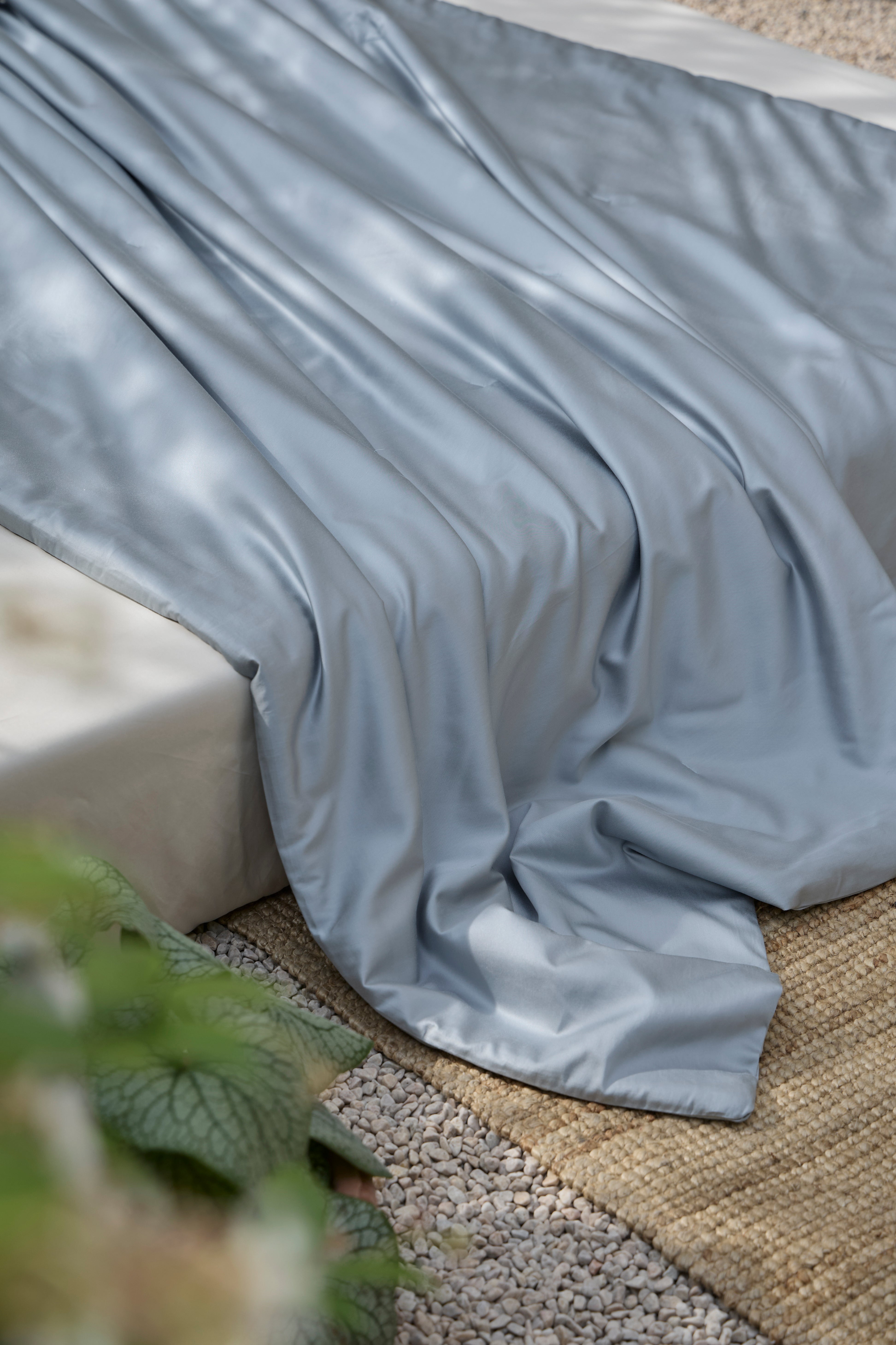 Washable Tencel Silk Cooling Blanket