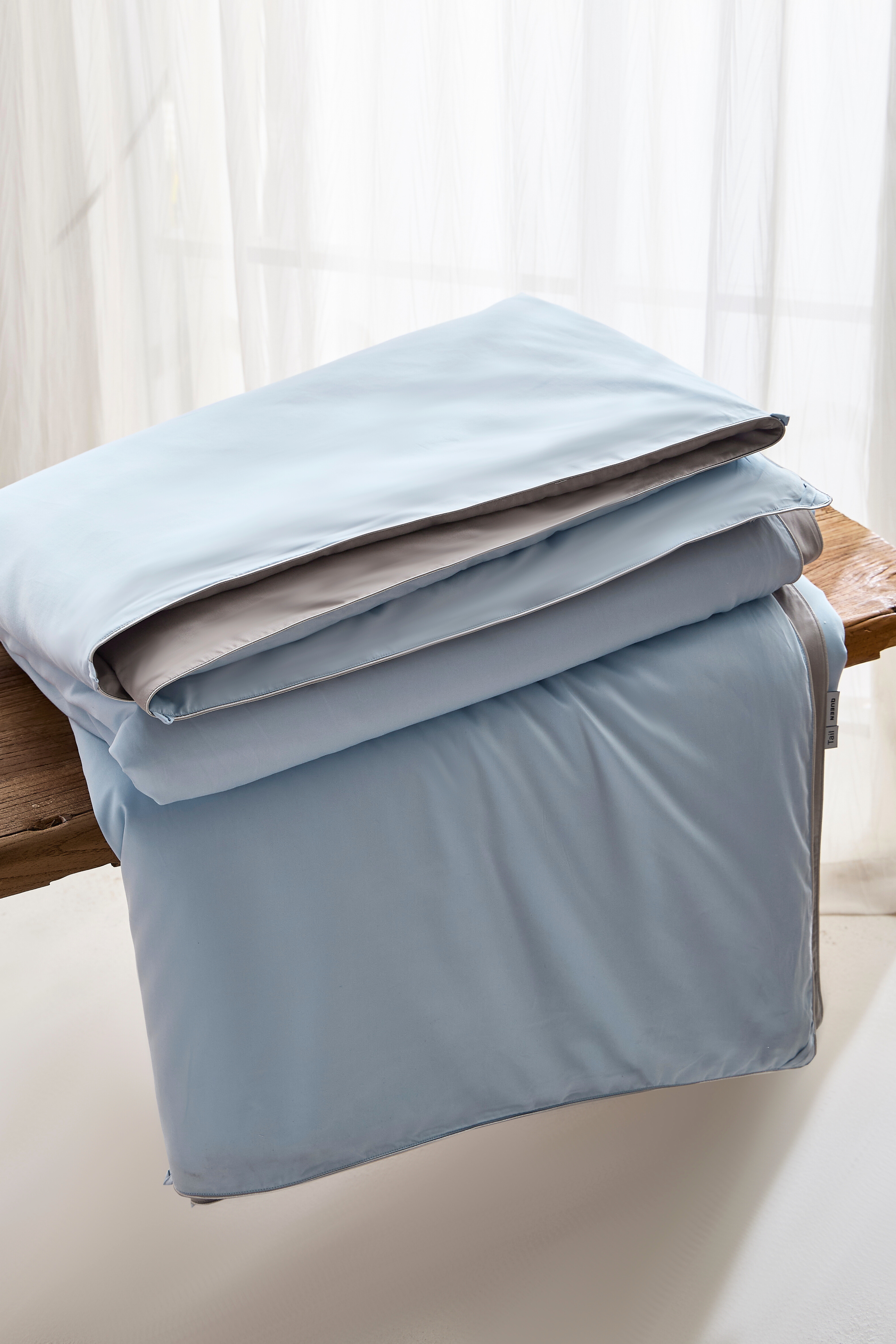 Mulberry Silk filling comforter + Tencel-cotton external shell