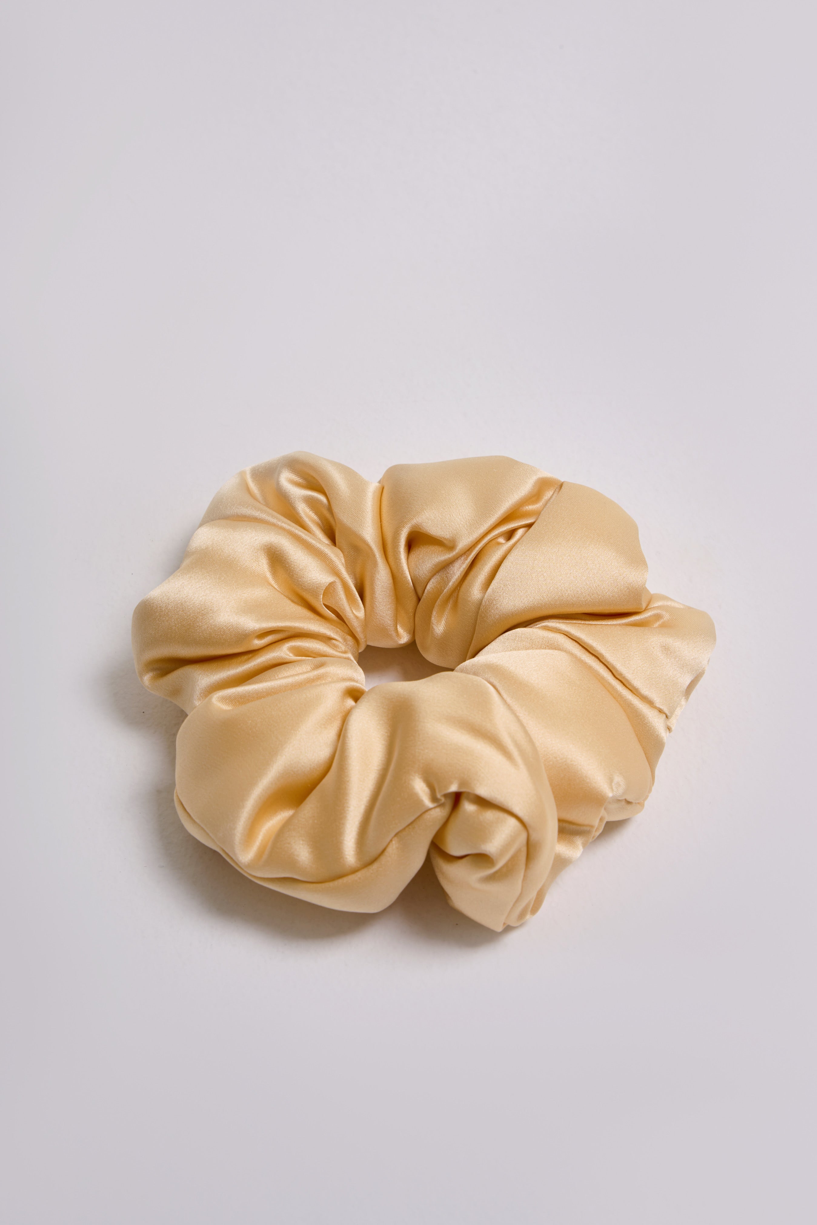 丝绸蓬松“甜甜圈”发圈