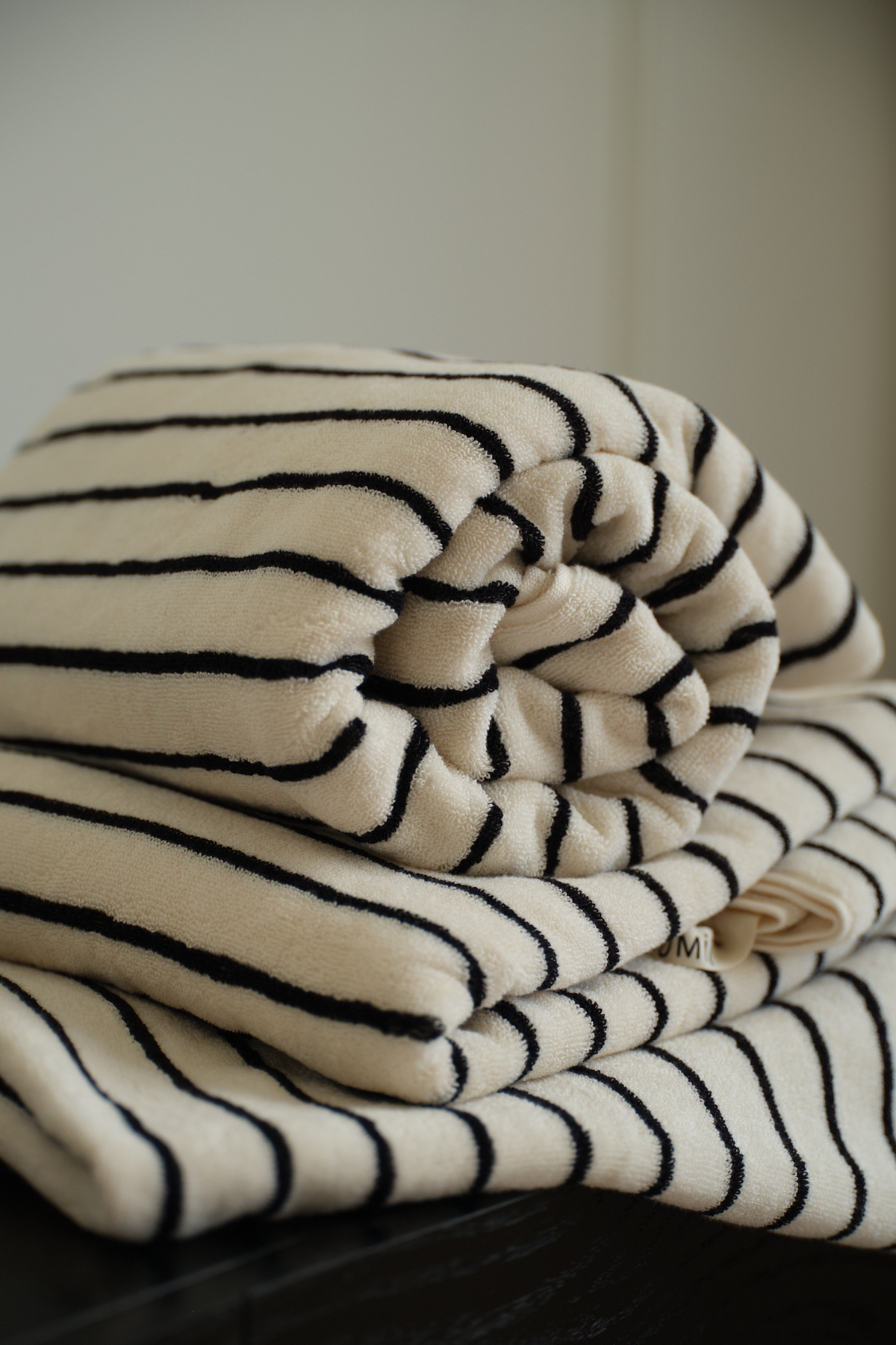 HŪmii Striped Bath Towel