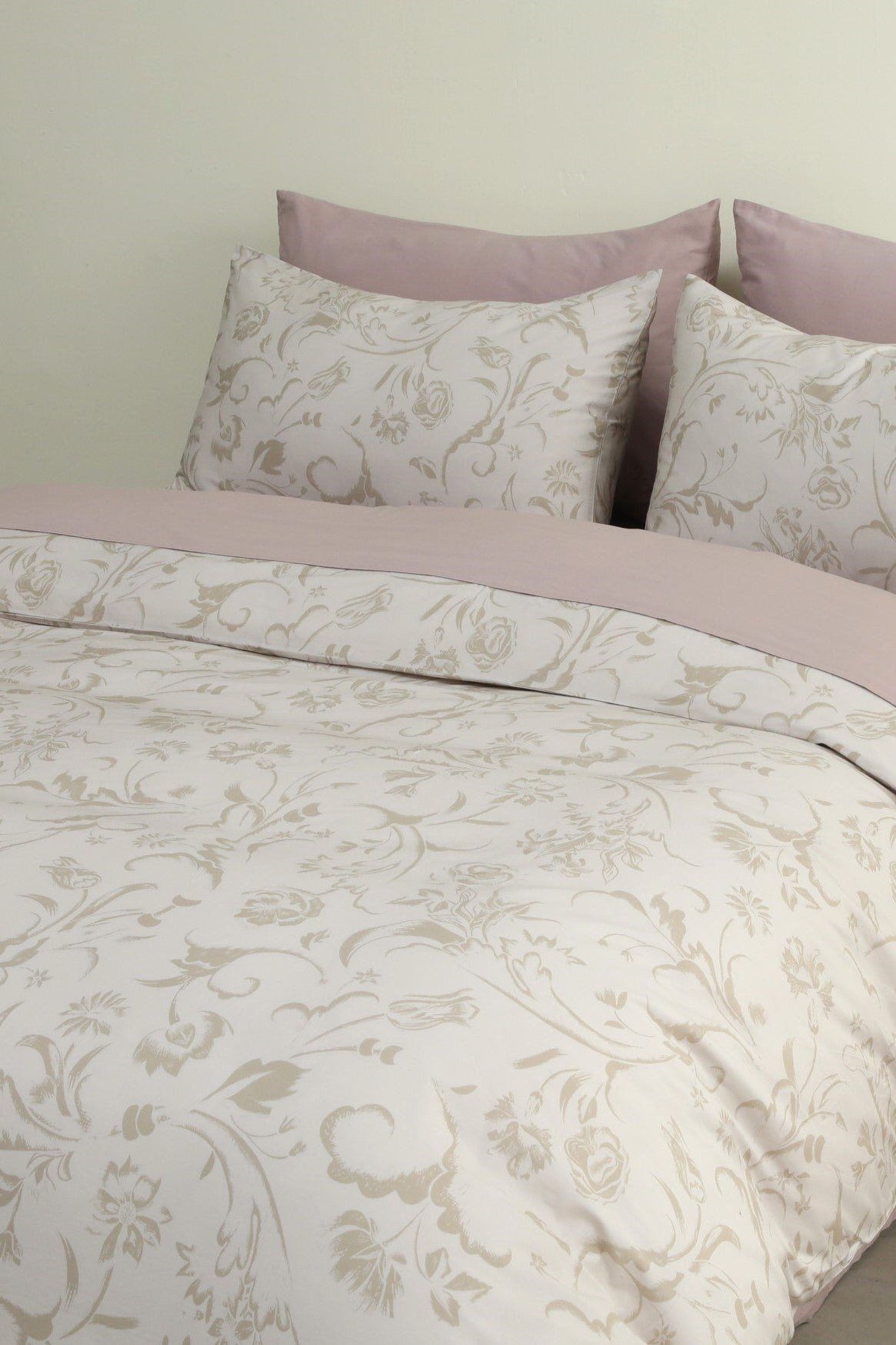 Classic Cotton Bedding Sets - Ivory Duvet Cover + Pink Flare Sheet Set - 7 piece set
