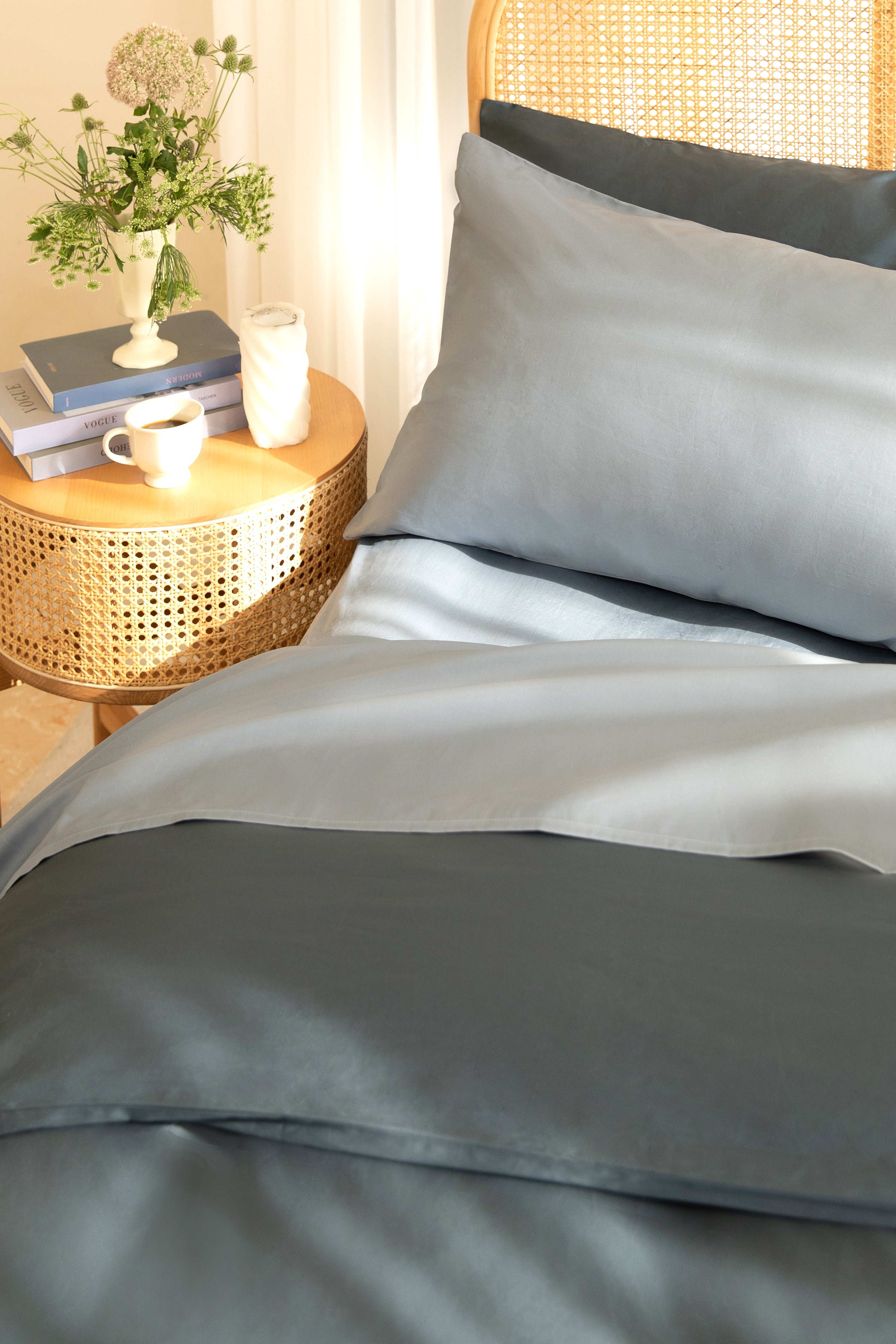 Classic Cotton Bedding Sets - The Smart Blue Duvet Cover + Bali Hai Sheet Set - 5 piece set