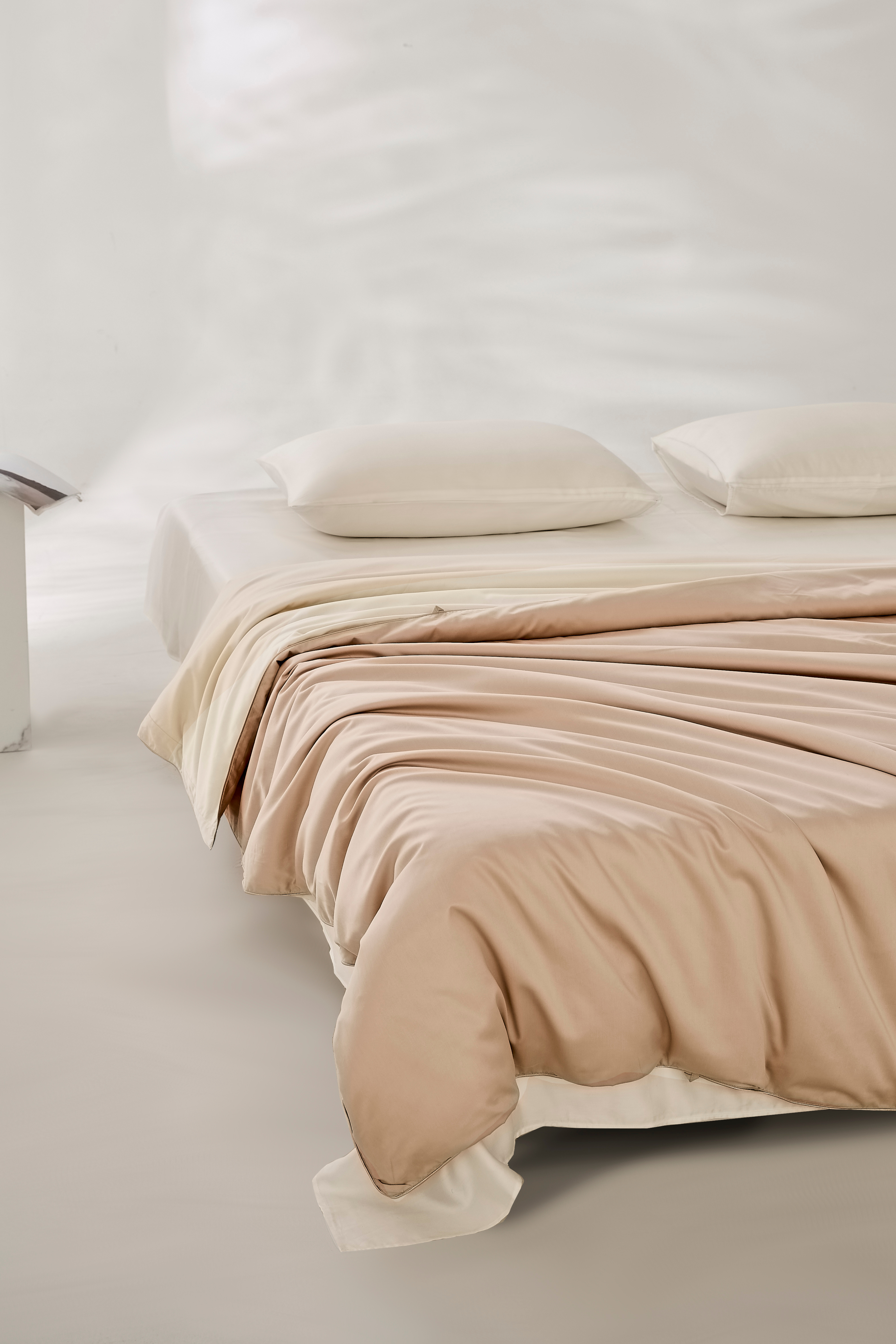 Mulberry Silk filling comforter + Tencel-cotton external shell