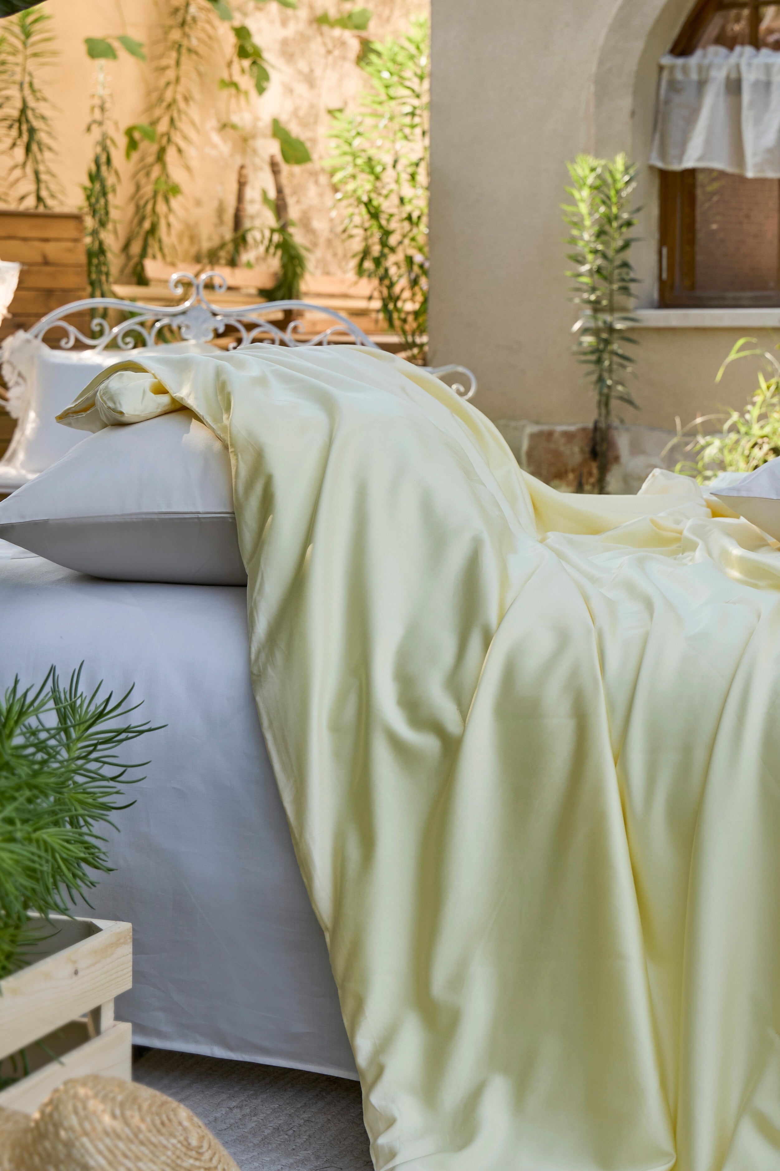 Washable Tencel Silk Cooling Blanket