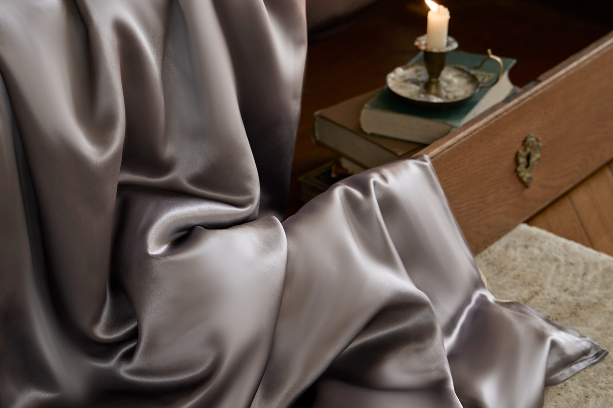 What Is Mulberry Silk? Do You Really Need a Silk Duvet Cover?