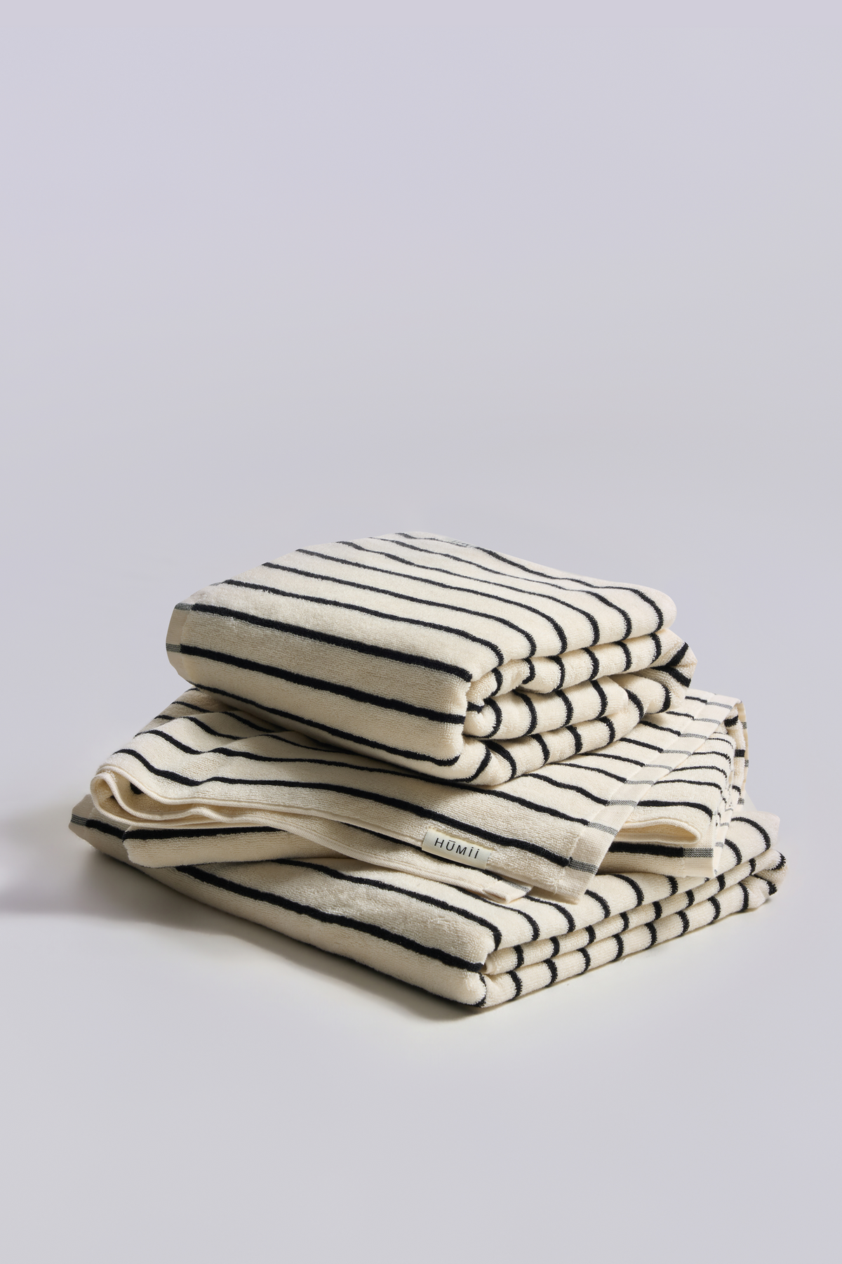 HŪmii Striped Bath Towel