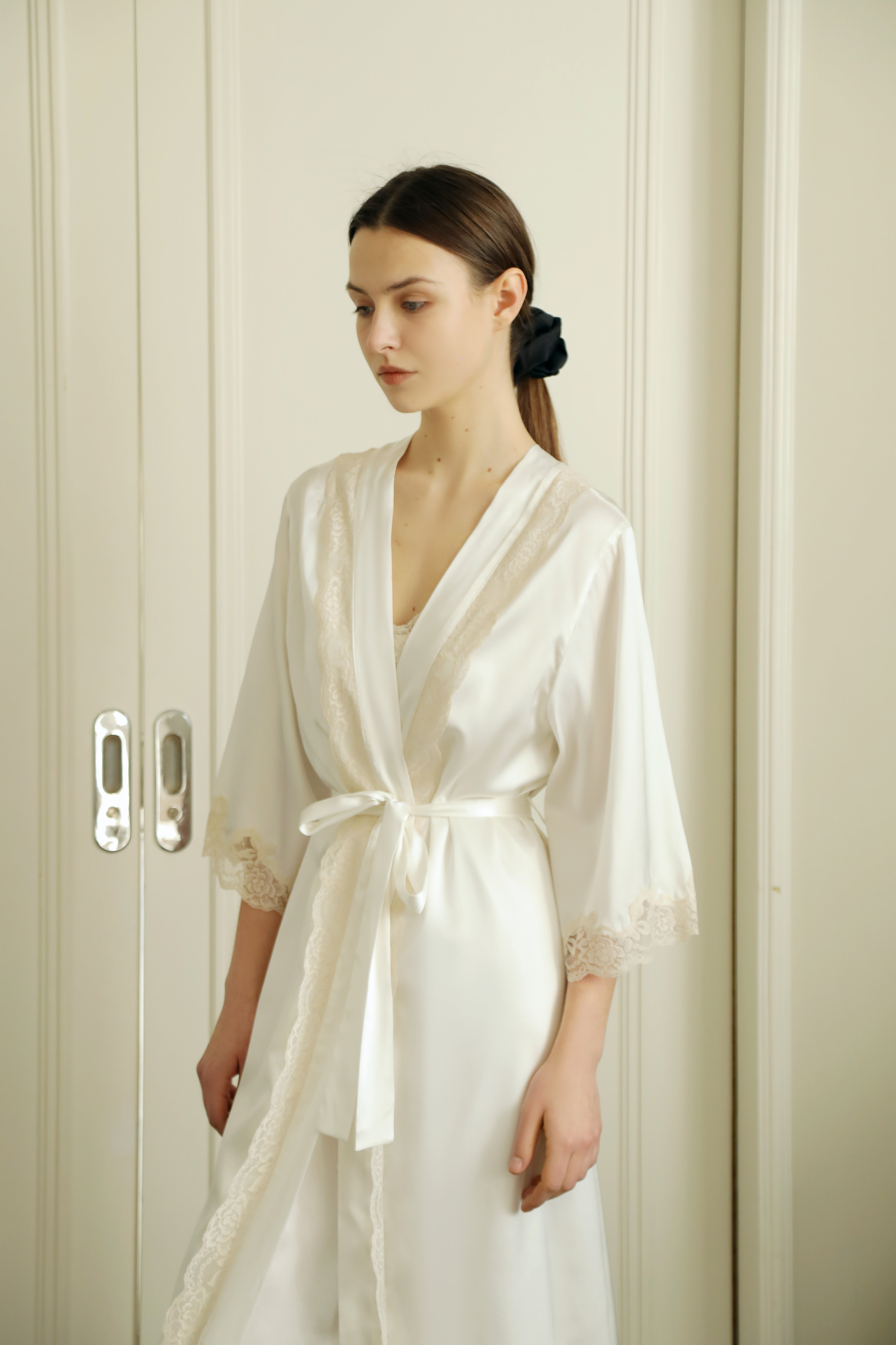 New-moon 22mm mulberry Silk slip dress & Robe set