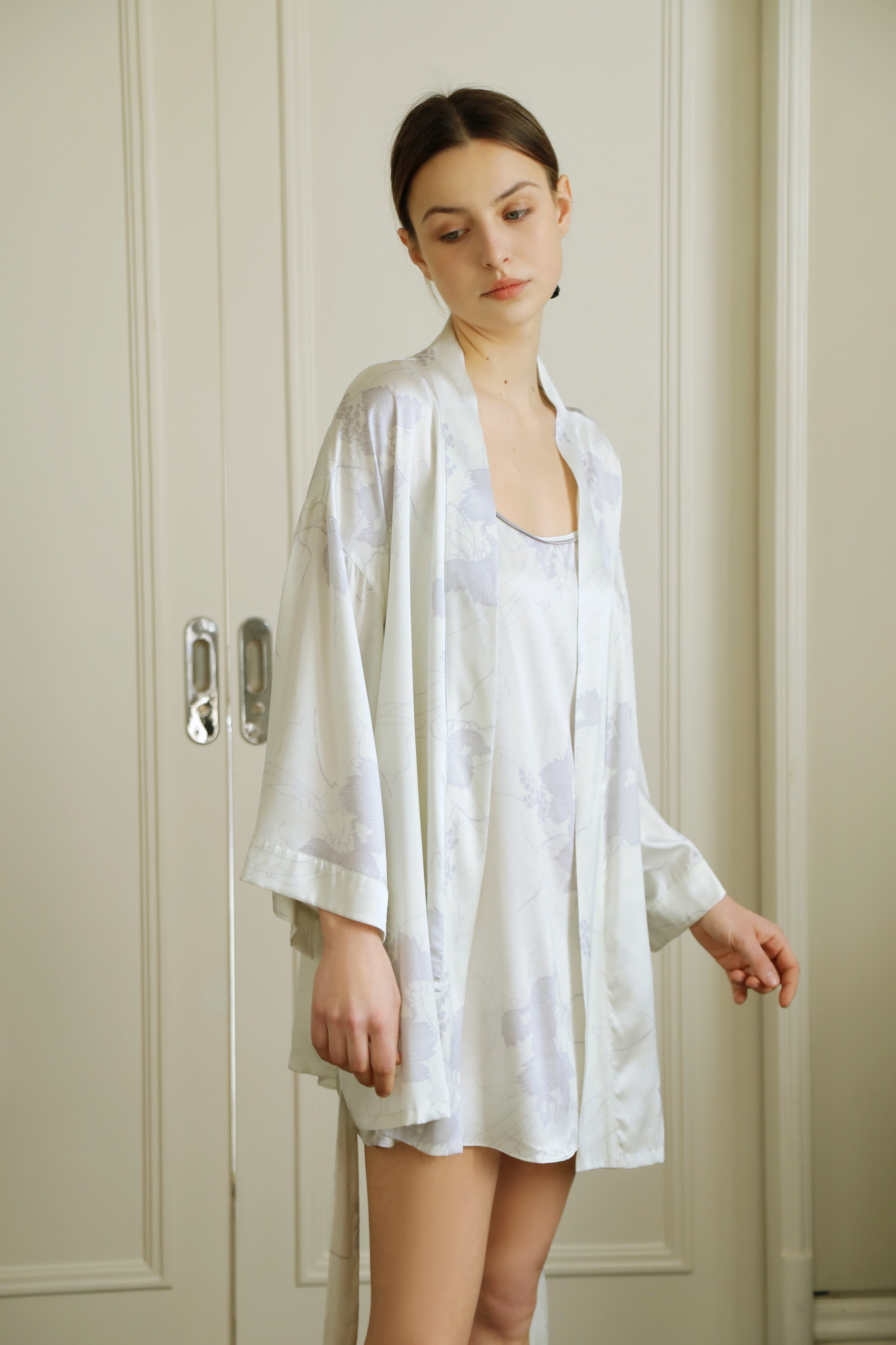 Jade vine silk pajamas set