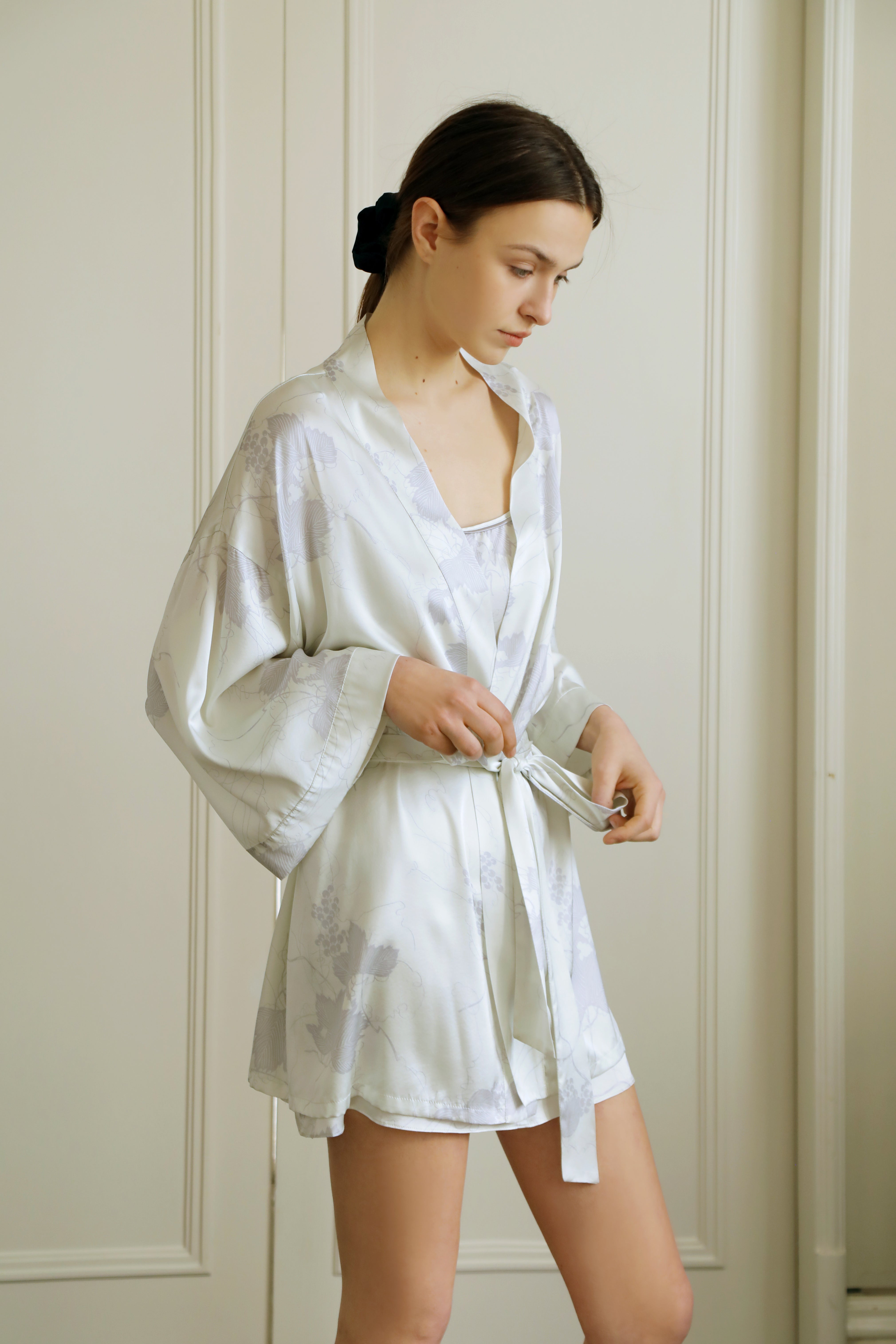 Jade vine silk pajamas set