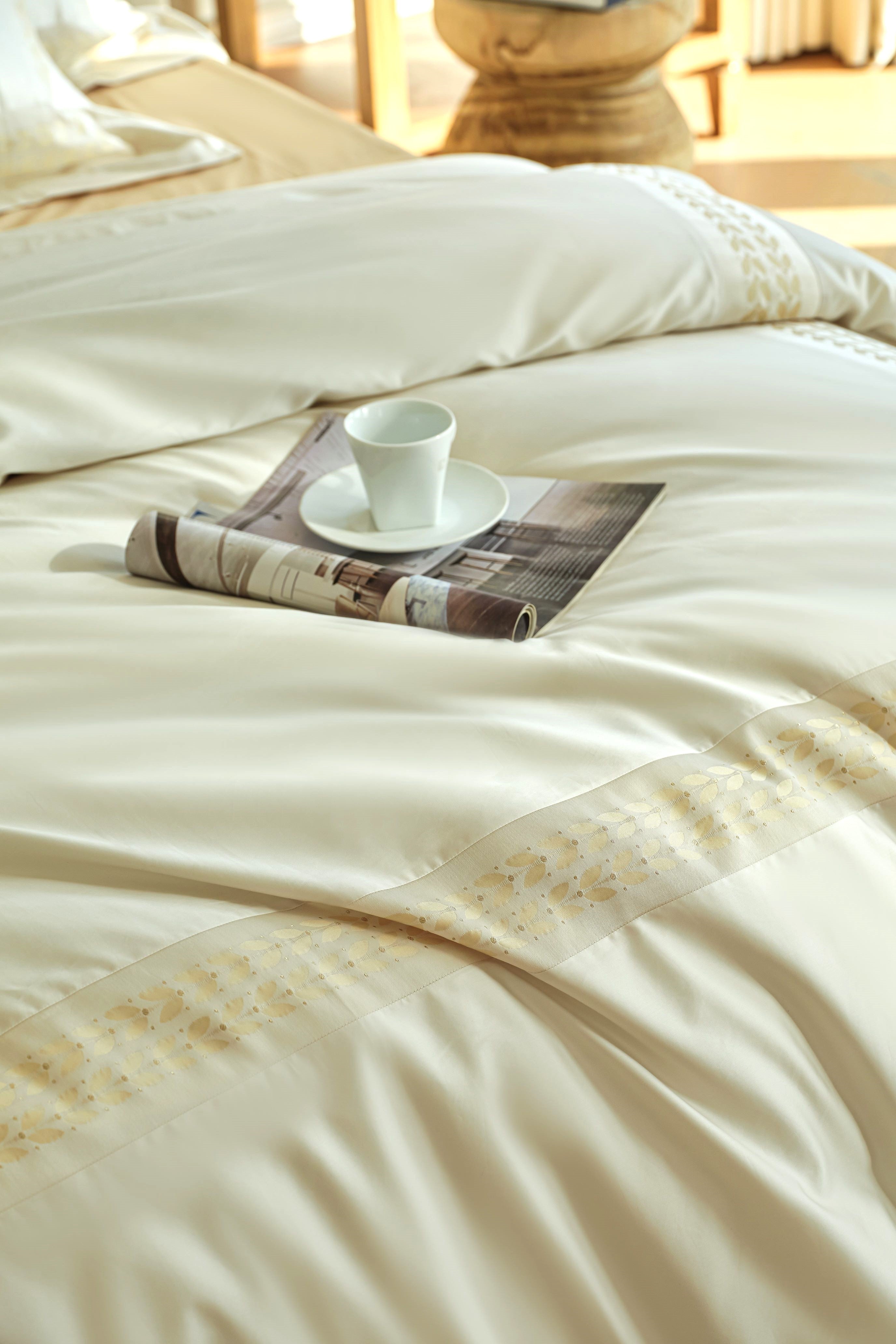 Noble Creamy Embroidered bedding Set - 200S