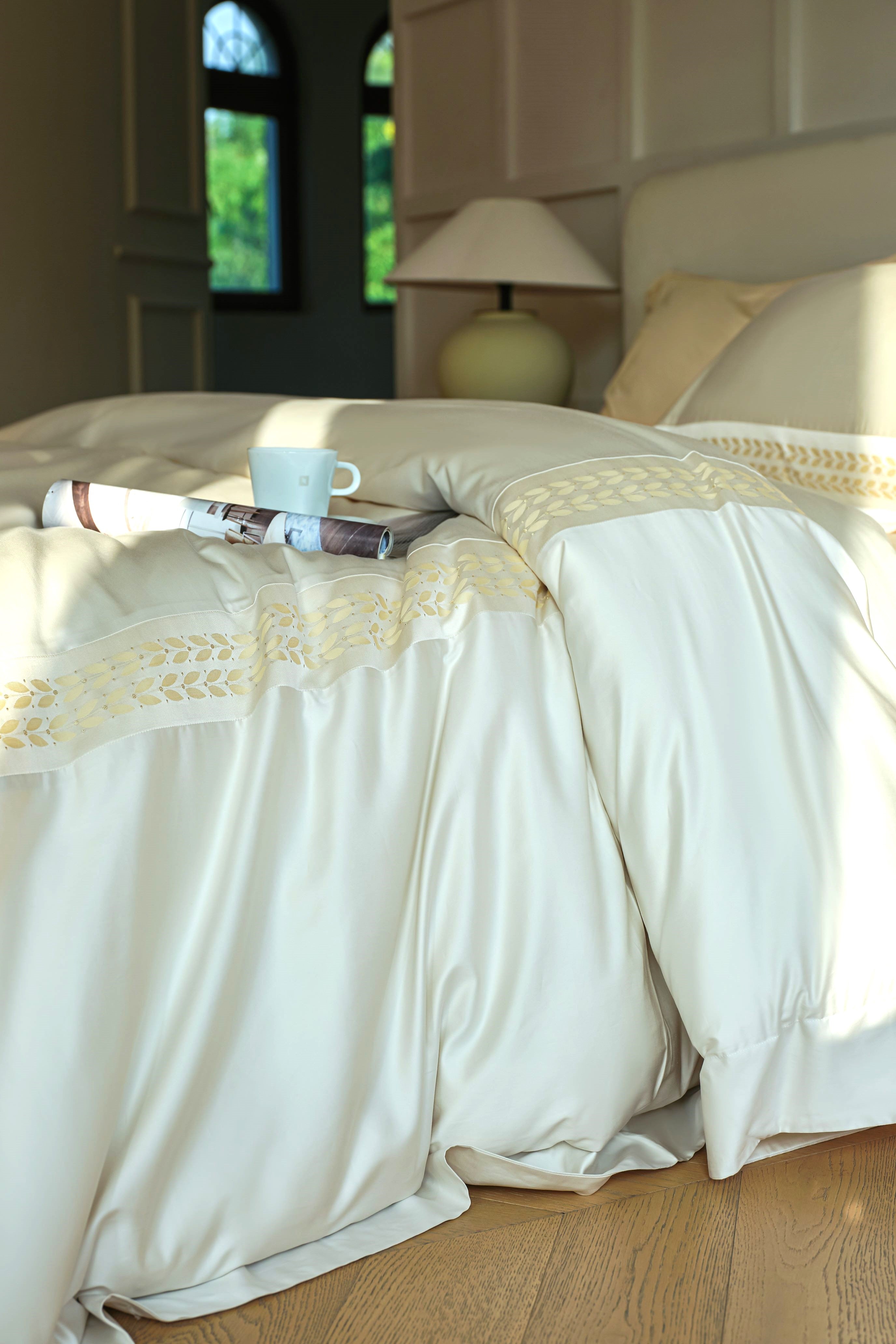 Noble Creamy Embroidered bedding Set - 200S