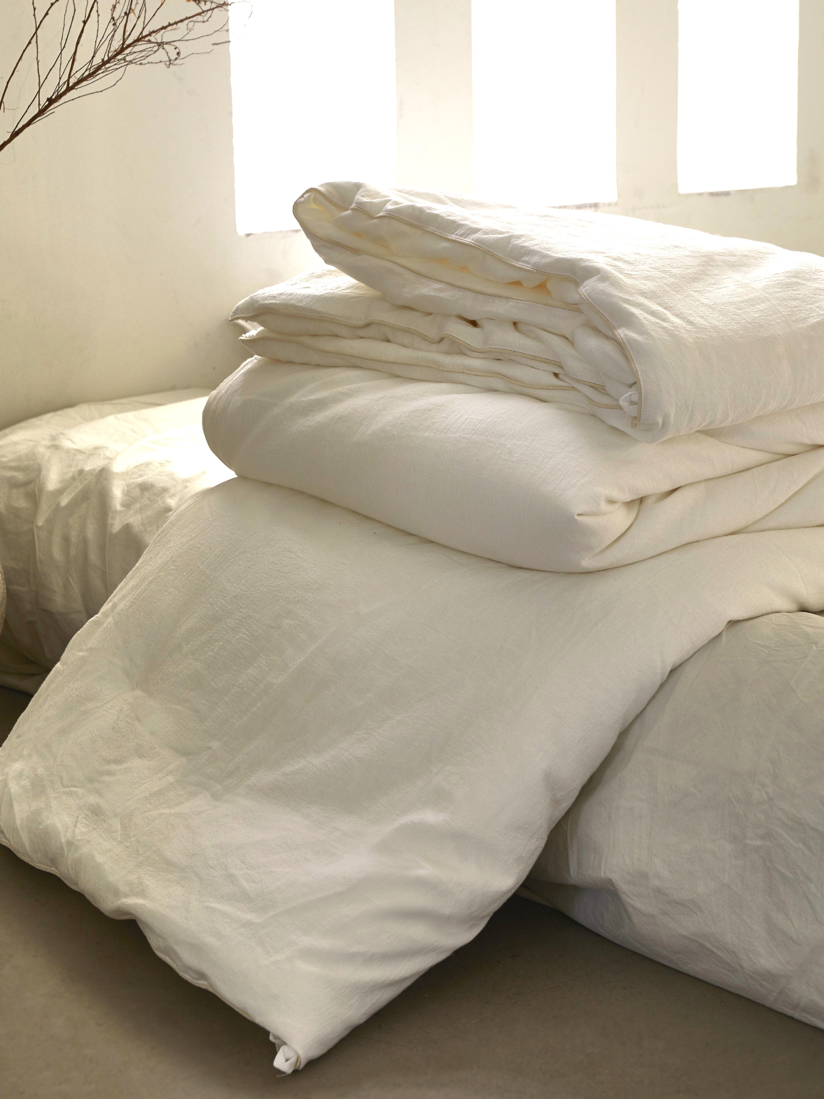 Mulberry Silk filling comforter + Tencel-cotton external shell