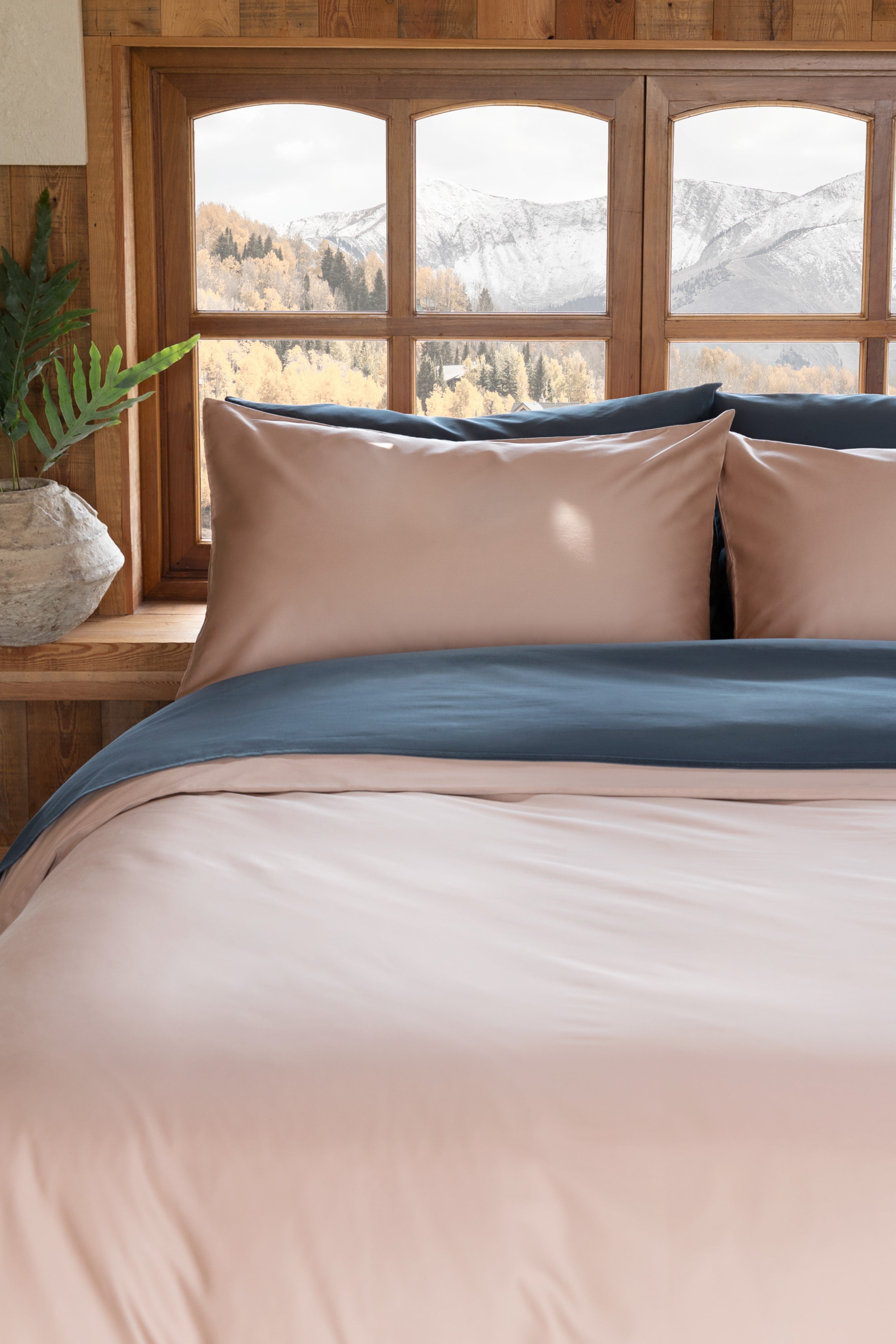 Classic Cotton Bedding Sets - The Raffia Duvet Cover + Smart Blue Sheet Set - 5 piece set